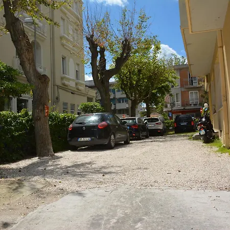 Marisa Отель 2*